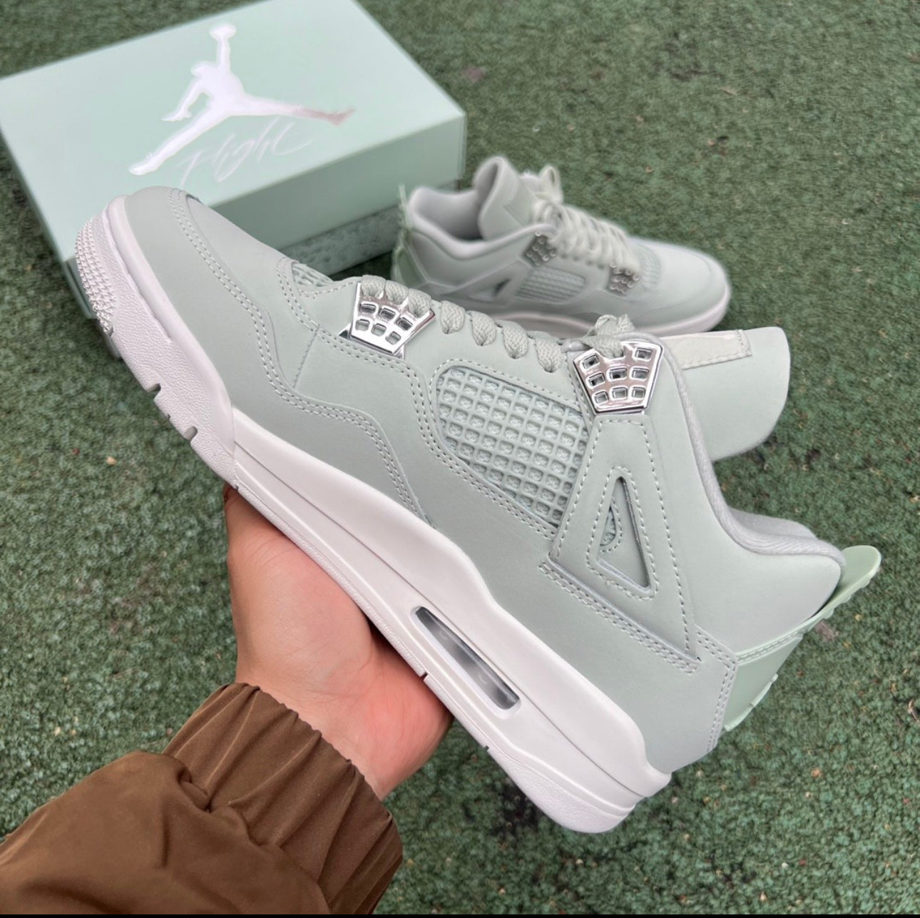 Air Jordan 4