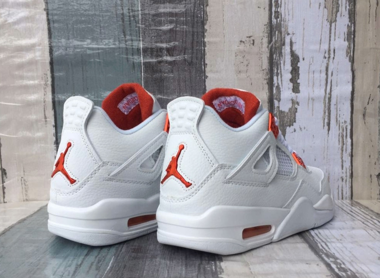 Air Jordan 4