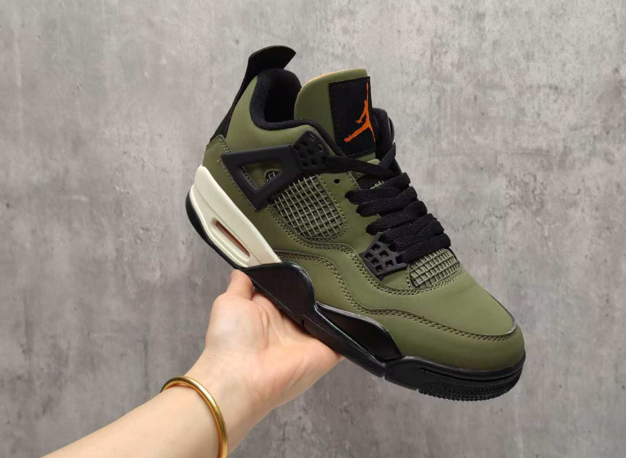 Air Jordan 4