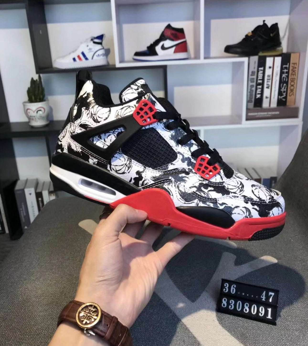 Air Jordan 4