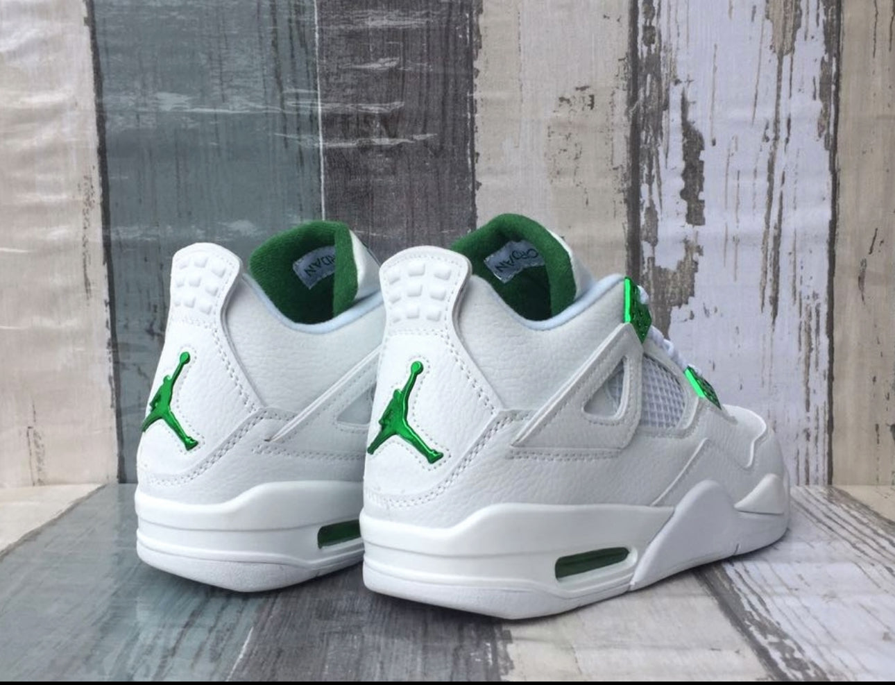 Air Jordan 4