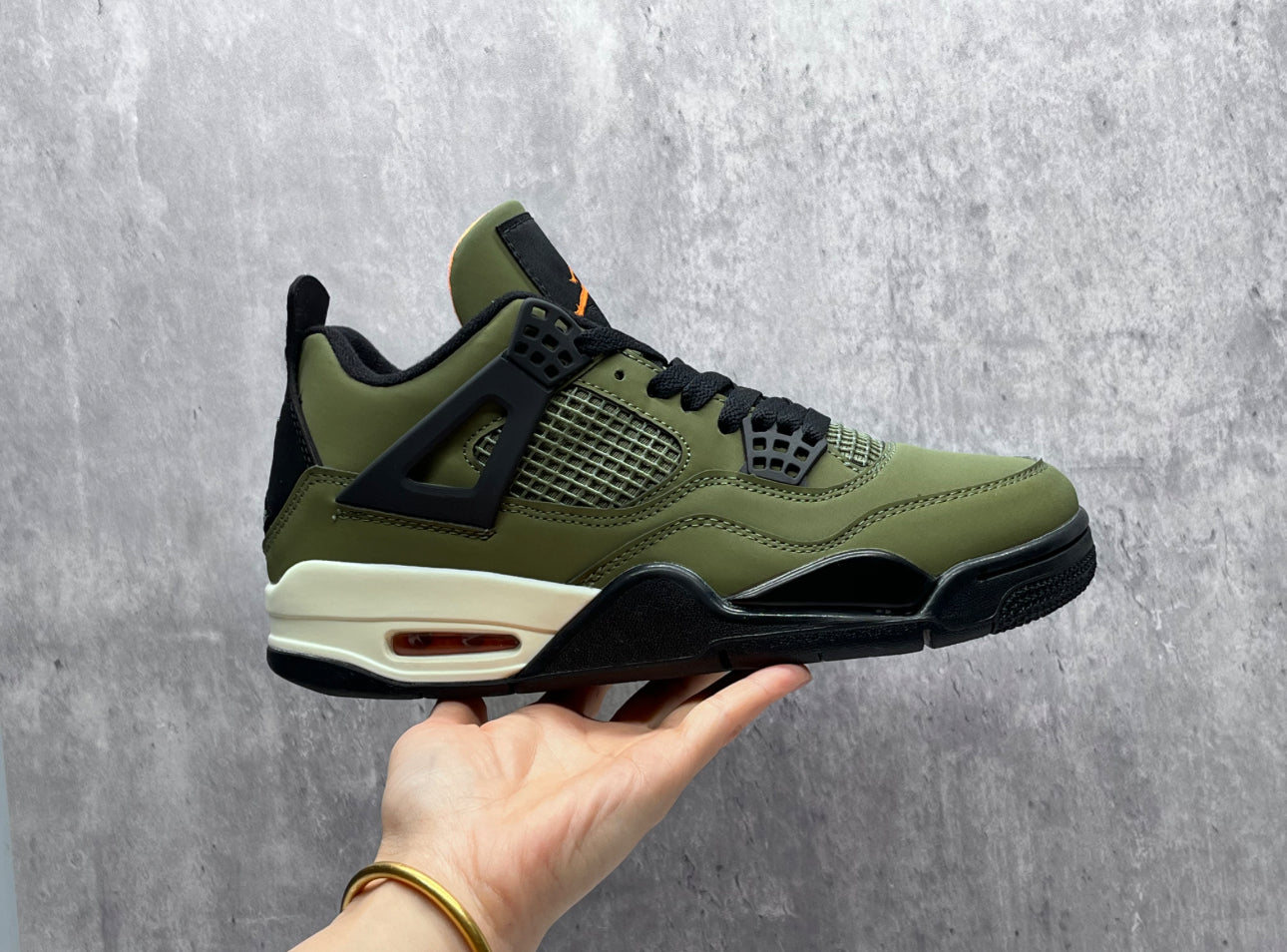 Air Jordan 4