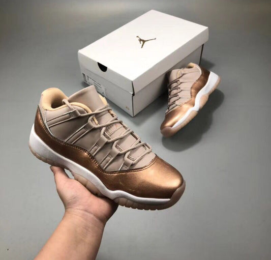 Air Jordan 11 Low