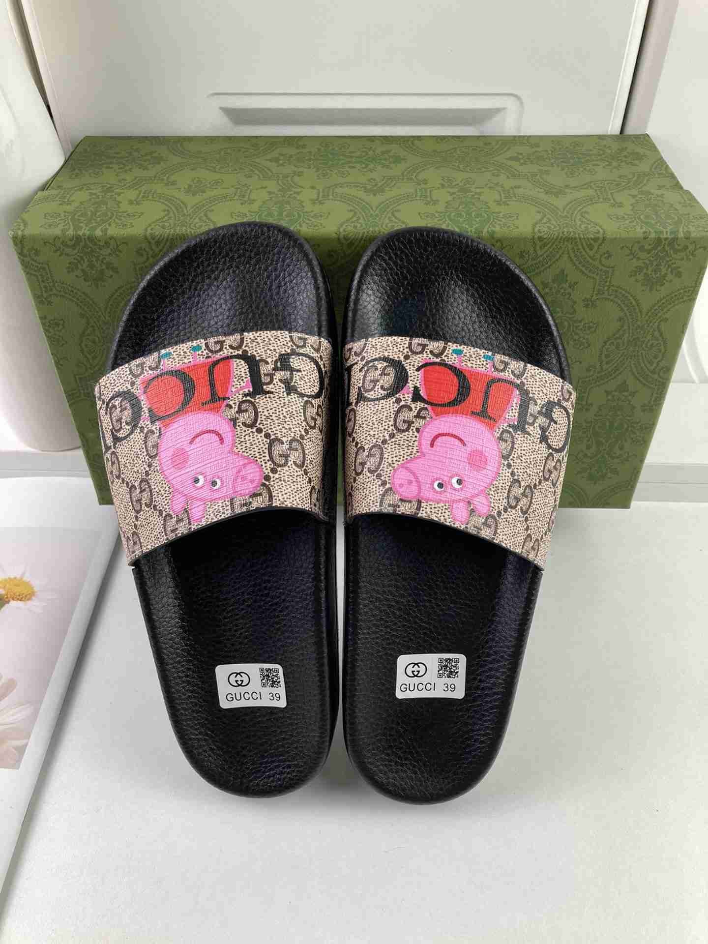 Sandals Gucci